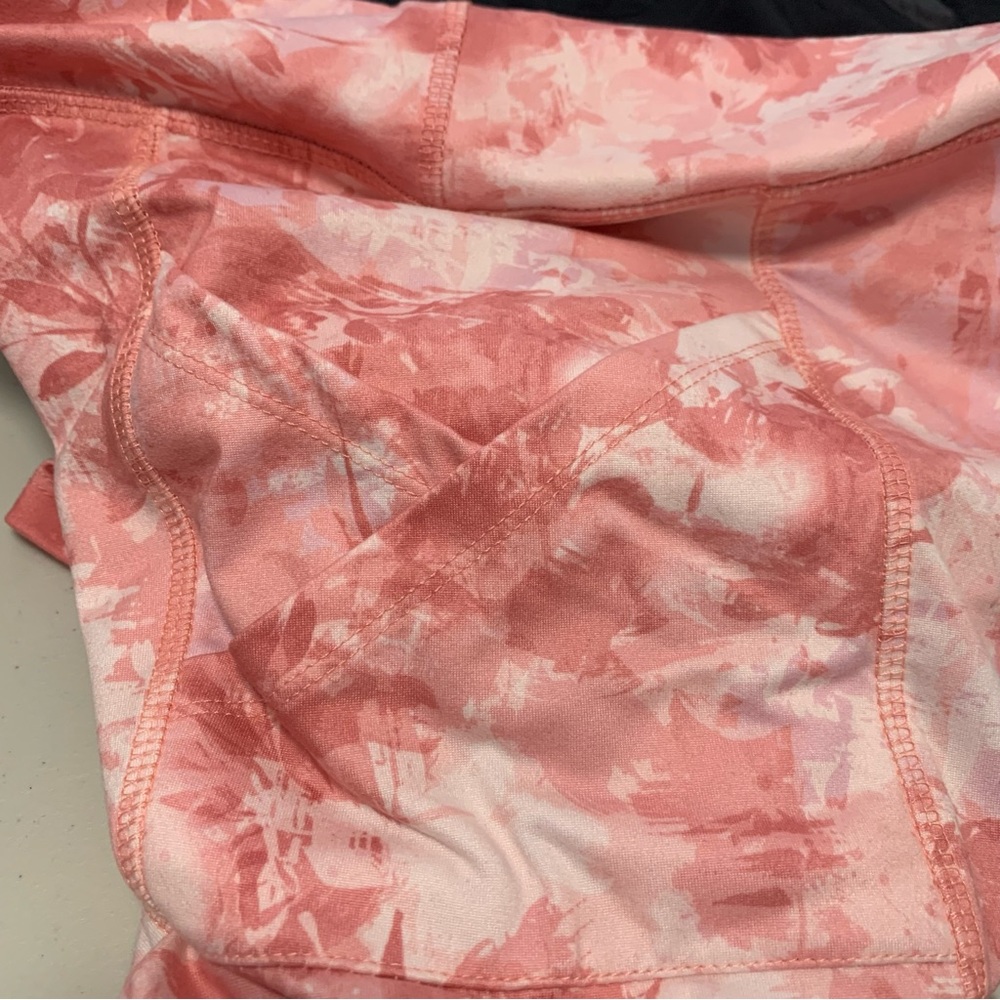 Pink Patterned Leggings - Picture 3 of 12
